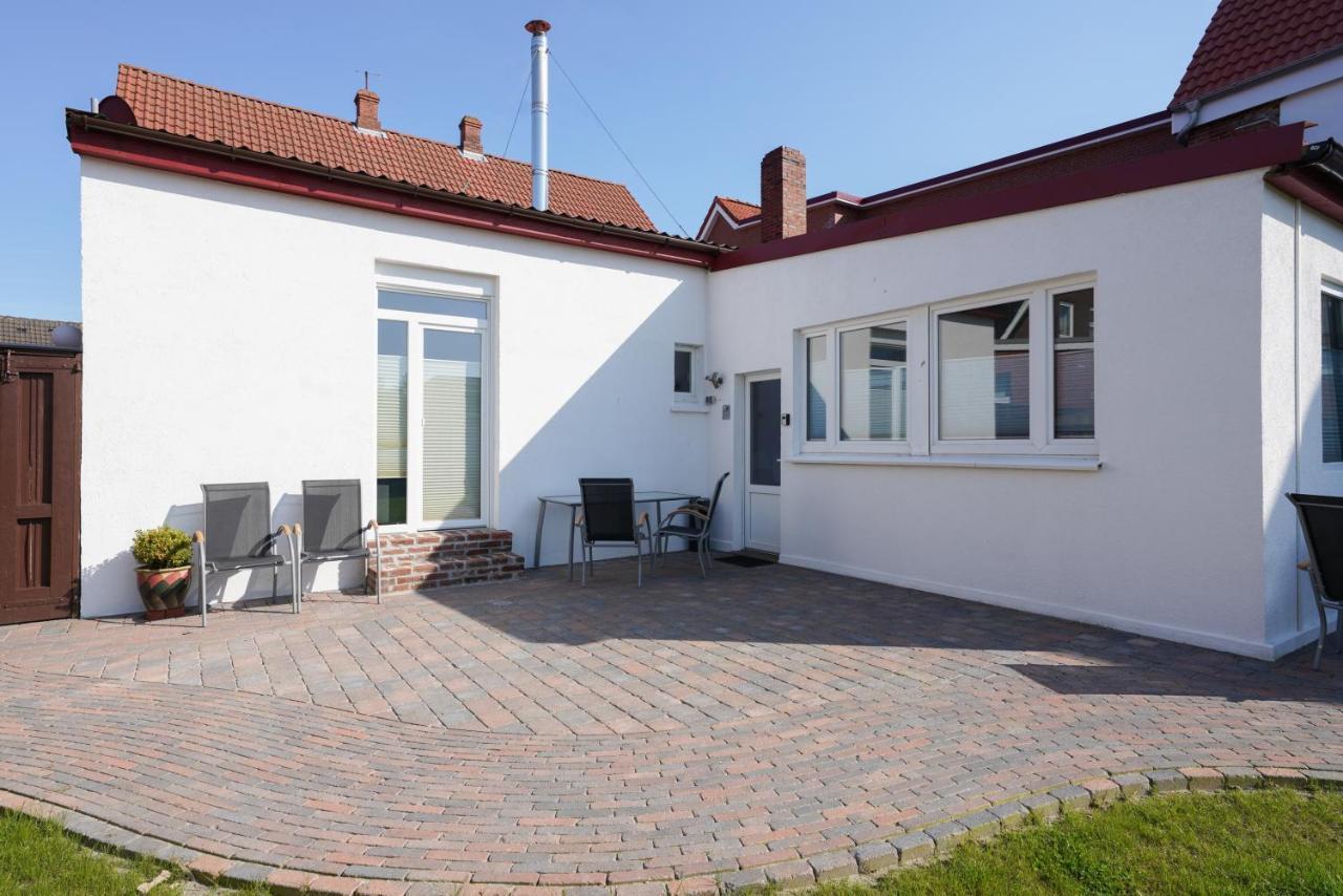 Ferienapartment Suederstrasse Borkum Bagian luar foto